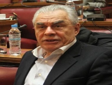 Γ. Γιακουμάτος: Ζήτησε στη Βουλή… στήριξη στον ανιψιό του που είναι στο Survivor (βίντεο)